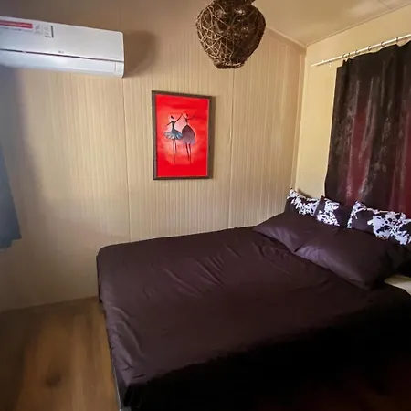 Bed & Breakfast Alpinia Houses&garden